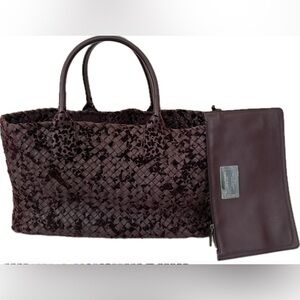 Bottega Veneta Cabat Leather Tote